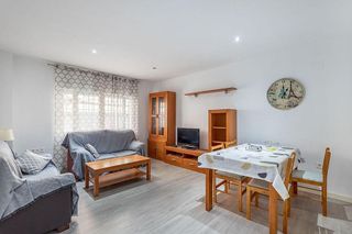 Piso en venta en Cerrillo de Maracena - Periodistas en Granada