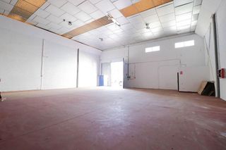 Nave industrial en venta en Viator