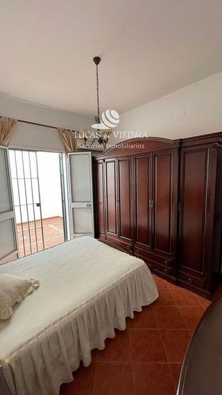 Edificio en venta en Tocina