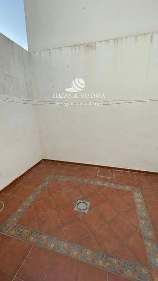 Edificio en venta en Tocina