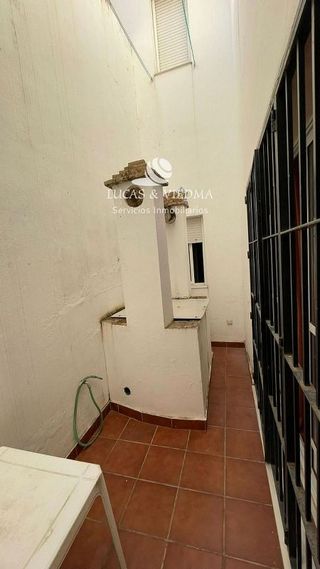 Edificio en venta en Tocina