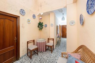 Edificio en venta en Barrio de Zaidín en Granada