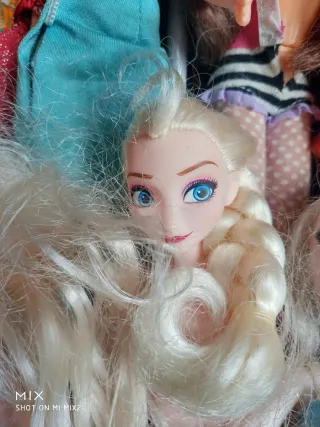 Rapunzel e 13 amiche Disney