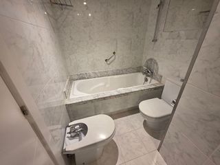 Piso en alquiler en Ensanche - Sar en Santiago de Compostela