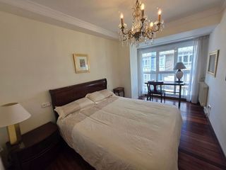 Piso en alquiler en Ensanche - Sar en Santiago de Compostela