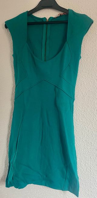 Vestido verde Bershka