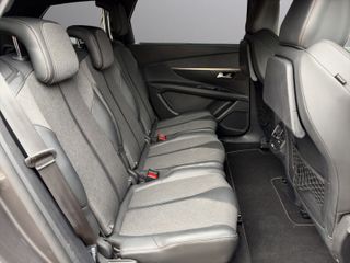 PEUGEOT 5008 1.5 BlueHDi 96kW SS GT EAT8