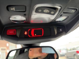 PEUGEOT 5008 1.5 BlueHDi 96kW SS GT EAT8