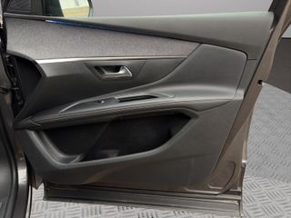 PEUGEOT 5008 1.5 BlueHDi 96kW SS GT EAT8