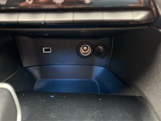 PEUGEOT 5008 1.5 BlueHDi 96kW SS GT EAT8