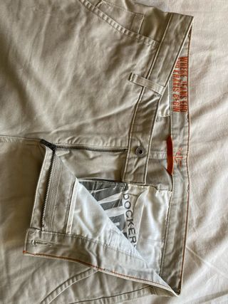 Pantalón Dockers Hombre Beige
