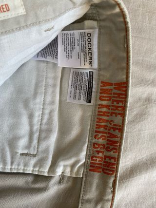 Pantalón Dockers Hombre Beige