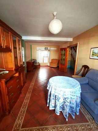 Chalet en venta en Brenes