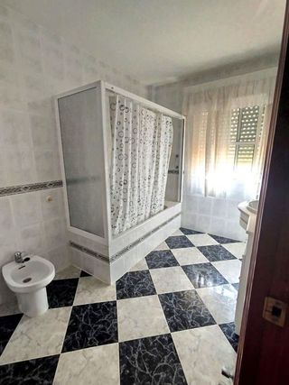 Chalet en venta en Brenes