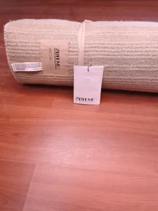 Alfombra Zara Home By Vincent Van Duysen Beige