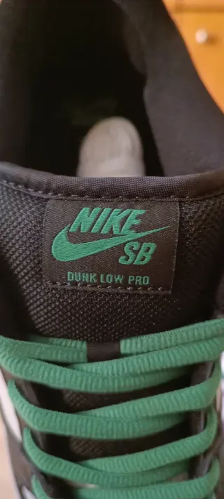 Nike SB Dunk Low "Classic Green"