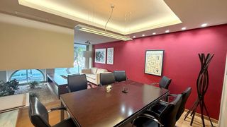 Oficina en alquiler en Playa de la Fontanilla en Marbella