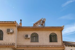 Casa adosada en venta en Cúllar Vega