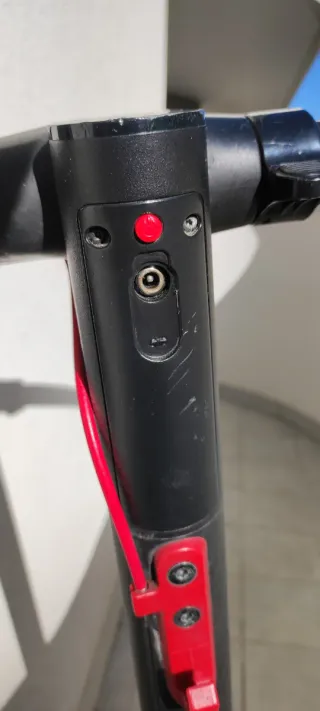 Patinete Eléctrico Negro