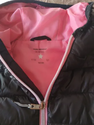 Cazadora niña negra con forro rosa Talla 4/5 110cm