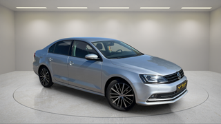 Volkswagen Jetta Sport 2.0 TDI 110CV BMT DSG