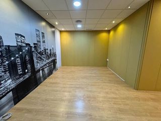 Local comercial en venta en Zona Pueblo en Guardamar del Segura