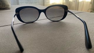 Gafas de sol Guess negras y grises