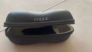 Gafas de sol Guess negras y grises