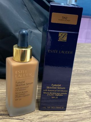 Lauder Futurist Skin Tint Serum 5N2. No negociable