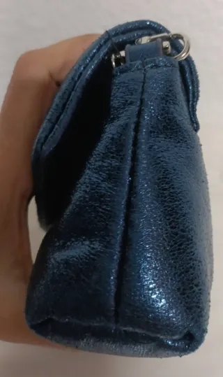 Bolso fiesta azul Zara con funda