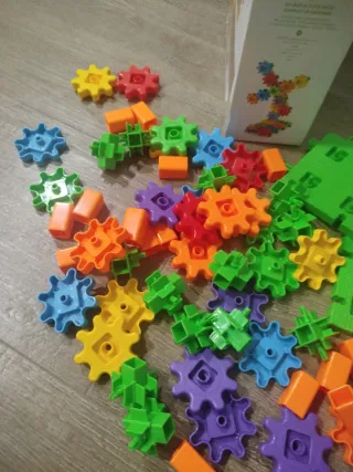 Juego de construcción infantil