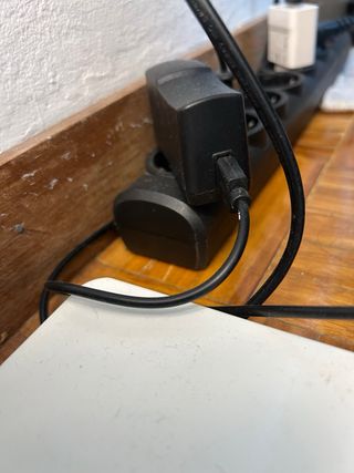 Vitrina Ikea Bagebo con luces LED de crecimiento