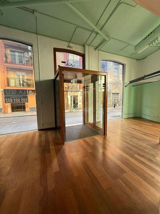 Local comercial en alquiler en El Pilar en Valencia