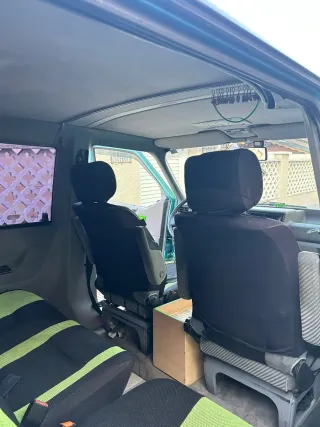 Autocaravana VW Caravelle Verde