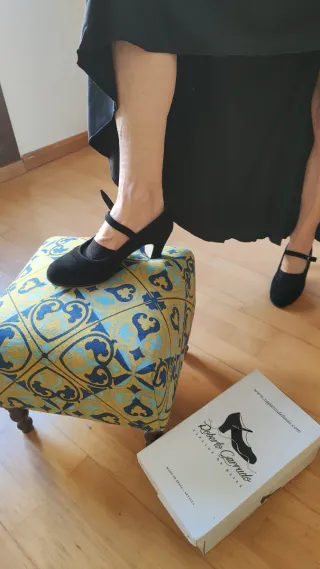 Zapatos de baile flamenco Roberto Garrudo negros