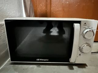 Microondas blanco Orbegozo