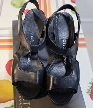 Sandalias tacón Plumers negras