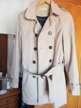 Preciosa gabardina beige