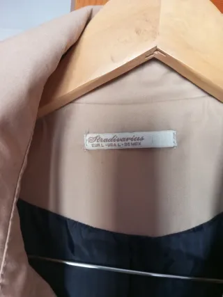 Preciosa gabardina beige