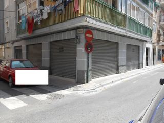 Local comercial en alquiler en Barrio de Zaidín en Granada