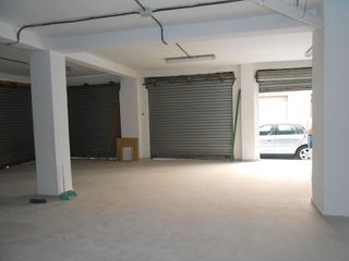 Local comercial en alquiler en Barrio de Zaidín en Granada