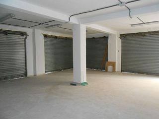 Local comercial en alquiler en Barrio de Zaidín en Granada