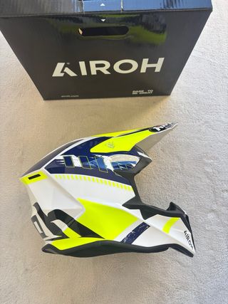 Casco Airoh Wraap Feel Nuevo. M