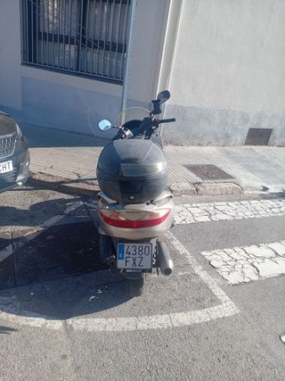 Suzuki Burgman 125 precio negociable