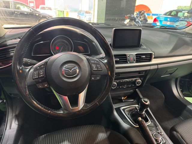 MAZDA Mazda3 2.2 DE MT Luxury