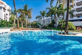 Piso en venta en Puerto Banús en Marbella