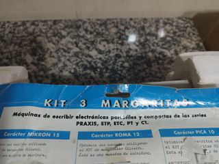 Máquina de escribir Olivetti PT 505