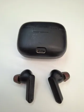 Auriculares JBL Tune 230NC TWS