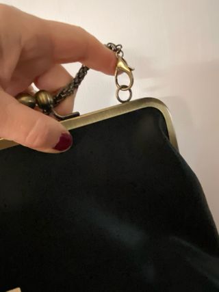 Borsetta nera con catena Nuova