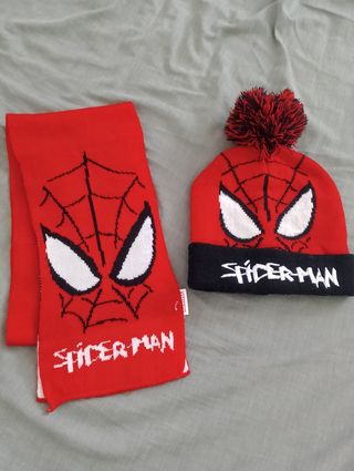 Bufanda y gorro Spiderman